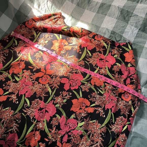 Y2K Croft & Barrow Midi Skirt Womens 18 Linen Black Red Floral Hibiscus Flared - Picture 5 of 8